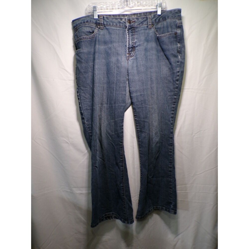 St. John's Bay Women's Bootcut Blue Jeans Size 16s Denim Stretch